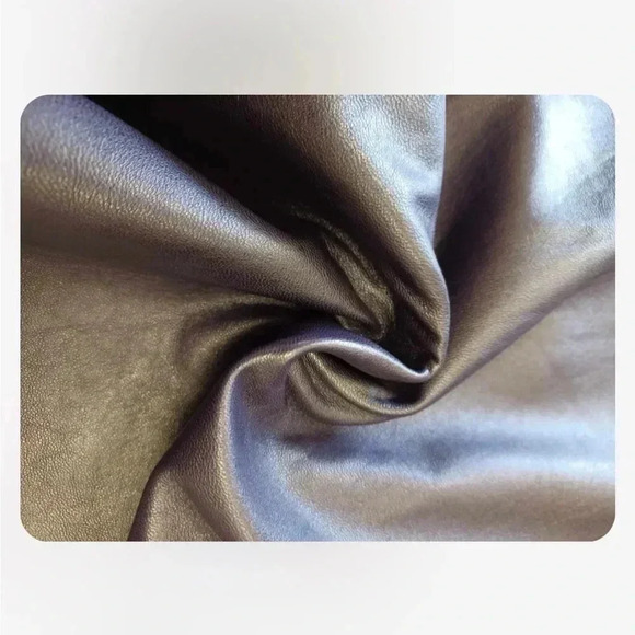 the olde Hide House Vintage 100% Leather  Eggplant Mini Skirt Size 10 - Picture 10 of 10